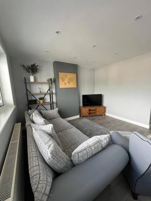 Superb Three Bed Garnant Duplex! Apartment Exterior photo